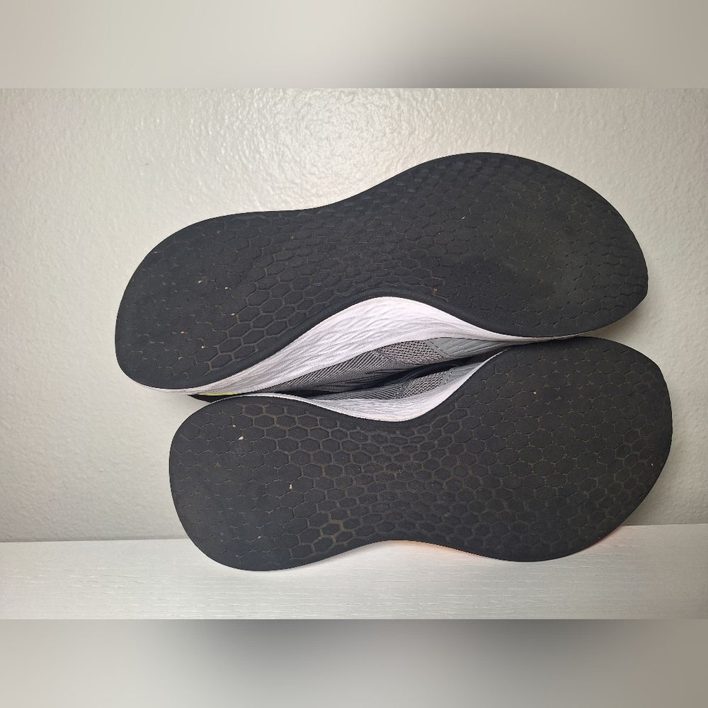 New Balance Fresh Foam Running Shoes - Picture 9 of 10